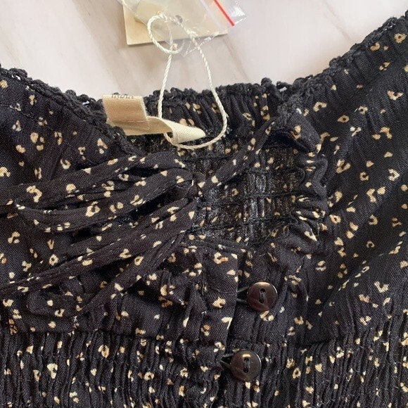 NWT Sim & Sam | Smocked Black Tan Front Tie Button Closure Tank L - Picture 4 of 8